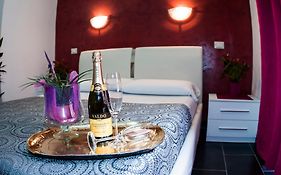 Gio' Suites